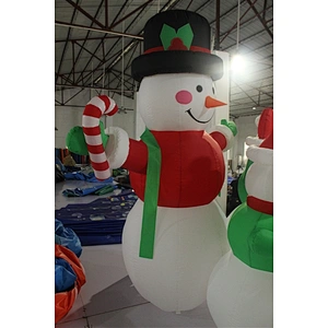 Commercial outdoor Inflatable snowman Cheap giant air-blown snowman for Christmas decoration supplies for Sale-2.4m