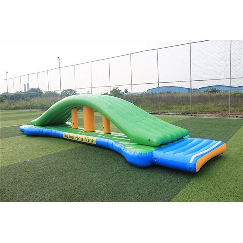 inflatable obstacle-22x6m