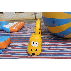 inflatable worm-6 people