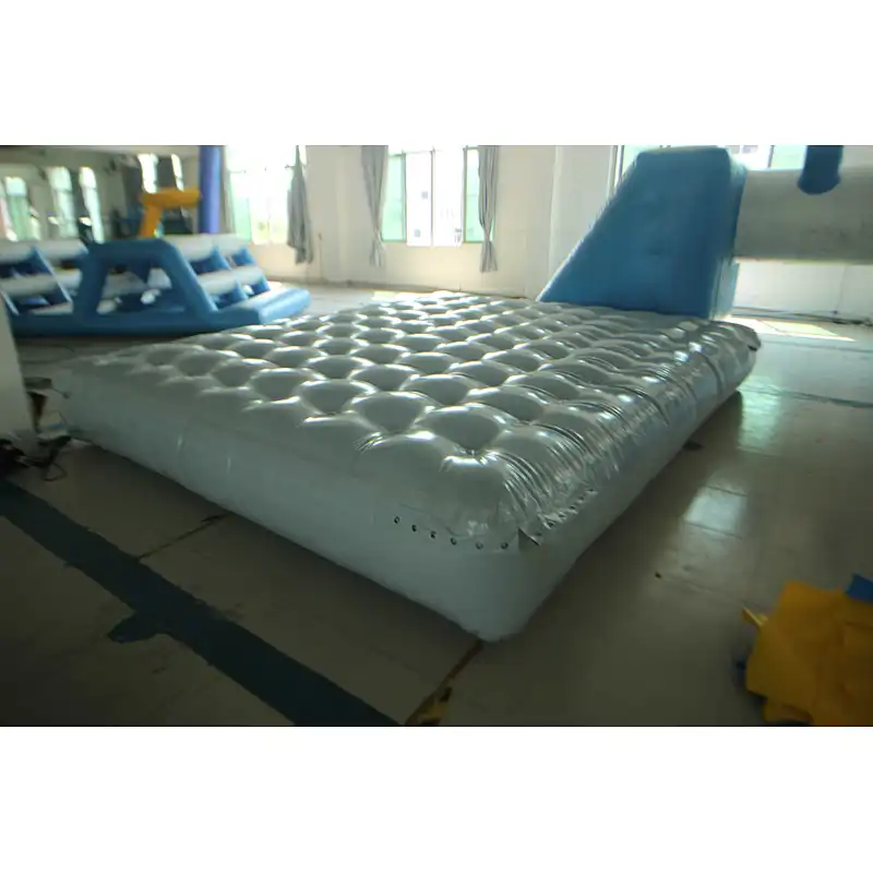 inflatable mat-4.3x3.6x0.5m