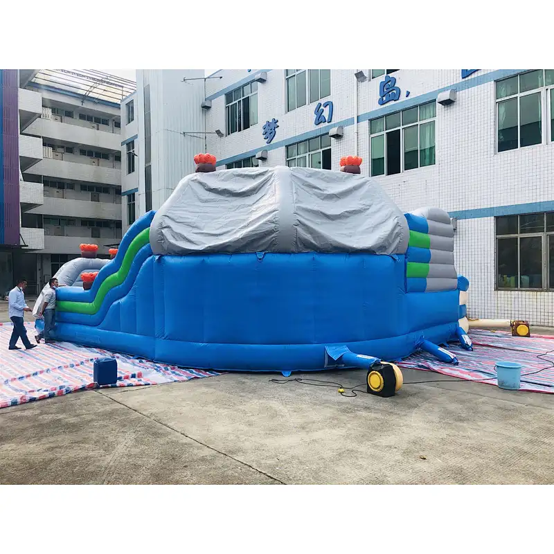 Inflatable submarine world fu city