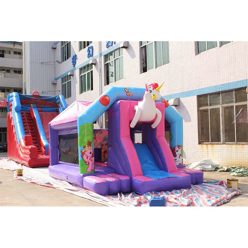 Inflatable unicorn bouncer