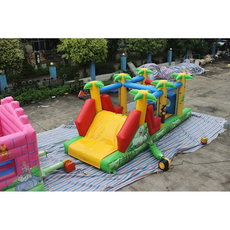 Inflatable zoo theme obstacle course-8x3x3m