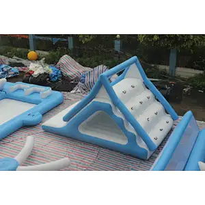 Inflatable water obstacle-5x3m