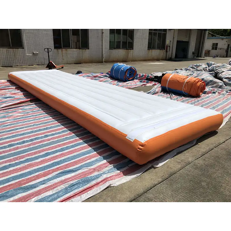 Inflatable base-7x2m