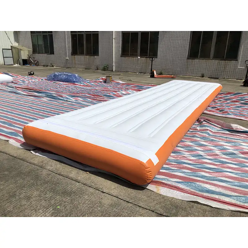 Inflatable base-7x2m