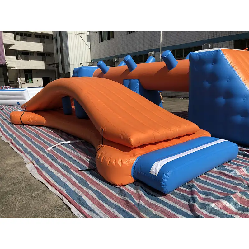 Inflatable water obstacle-8x2.5m