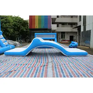 inflatable water obstacle-6x2m