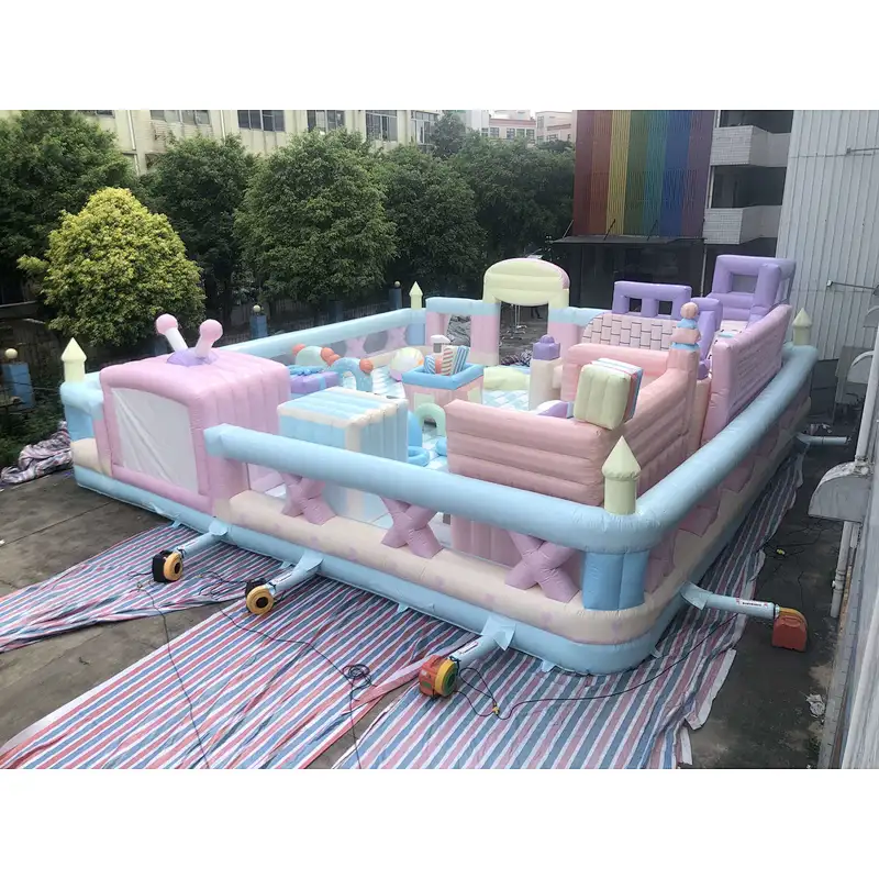 Inflatable candy house-17x13x4.5m