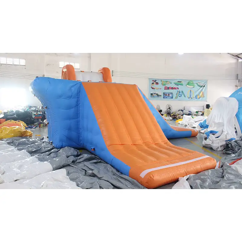 Inflatable action tower-9.6x8.5m