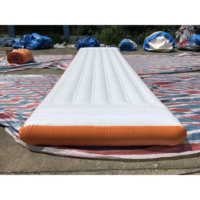 Inflatable base-7x2m