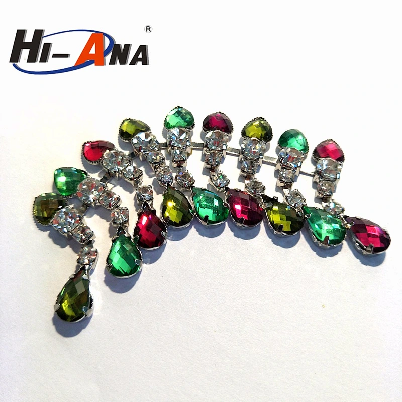 Cheap price china team wholesale different style rhinestone trim by the yard
