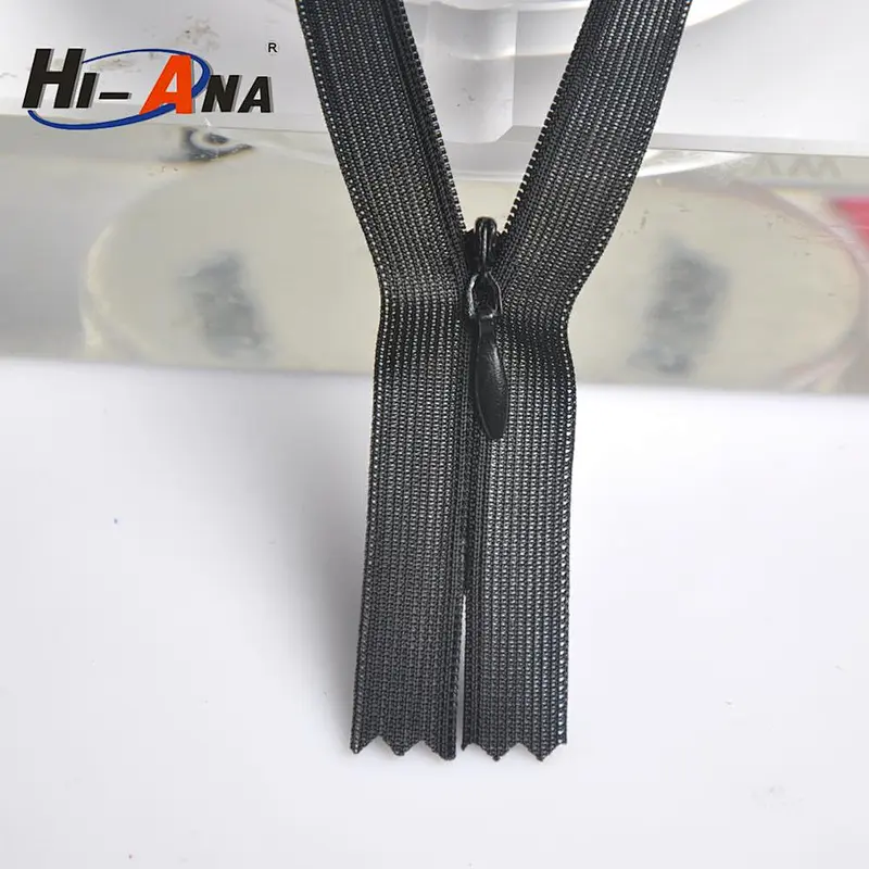 Cheap price china team apparel accessory invisible zipper