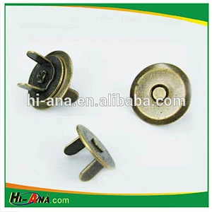 button magnet