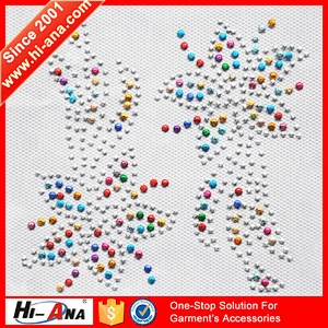 5.5 million units monthly from a 15year supplier various colors hot fix rhinestone motif