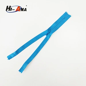 20 QC staffs ensure the quality ningbo invisible zipper foot