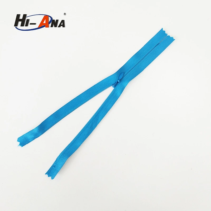 20 QC staffs ensure the quality ningbo invisible zipper foot