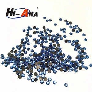 Familiar in OEM and ODM Good Price rhinestone studs for leather