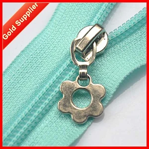 China Wholesale Zipper Slider Sizes