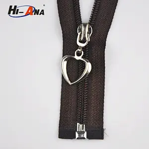 Over 95% of clients place repeat orders Cheap wholesale zipper pin lock slider