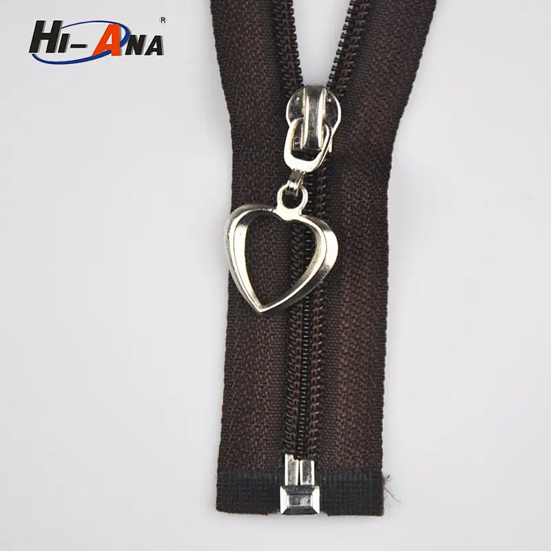 Over 95% of clients place repeat orders Cheap wholesale zipper pin lock slider