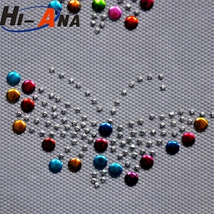 20 QC staffs ensure the quality Color brilliancy christmas rhinestone iron on transfer