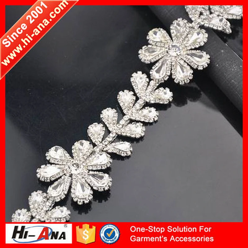 Accept custom top quality customization multi color gold chain rhinestone