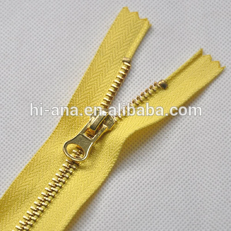 Metal Zippers Pin Lock 5 with Golden Teeth