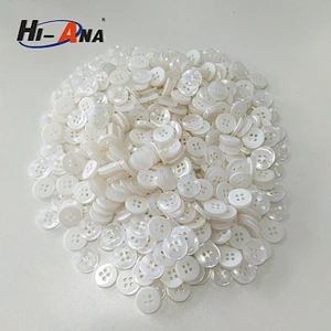 hi-ana button3 15 years factory experience Finest Quality resin button