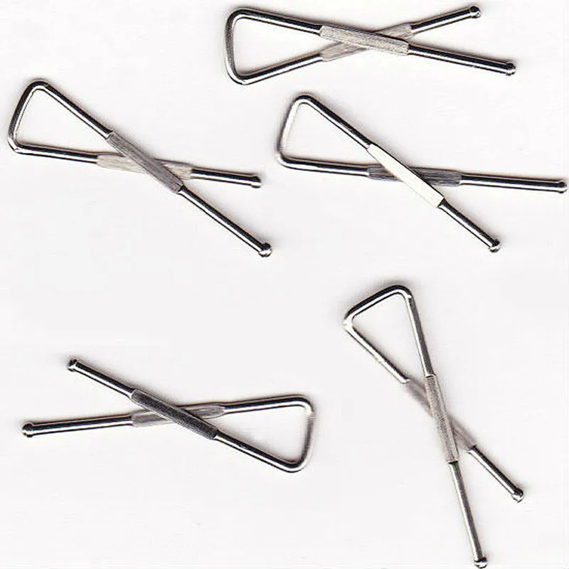 Metal clip for shirt packing