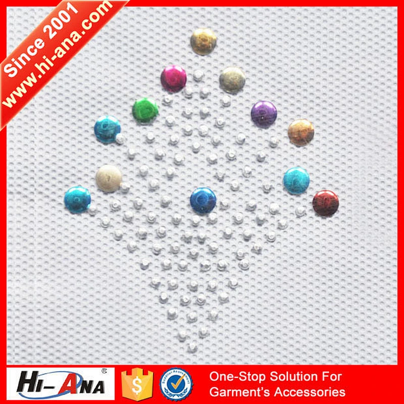Over 95% accessories exported Color brilliancy wholesale rhinestone iron on transfers