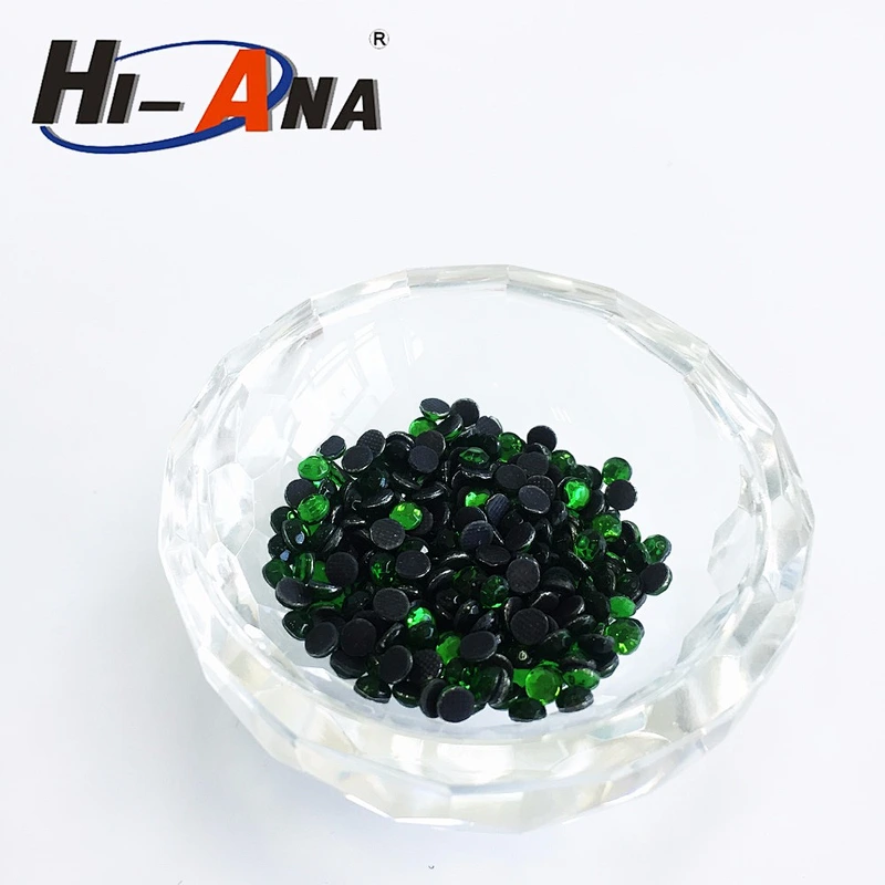 15 years factory experience Wholesales Genuine rhinestone studs for clothing
