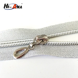 OEM Custom made top quality color teeth zipper in rolls