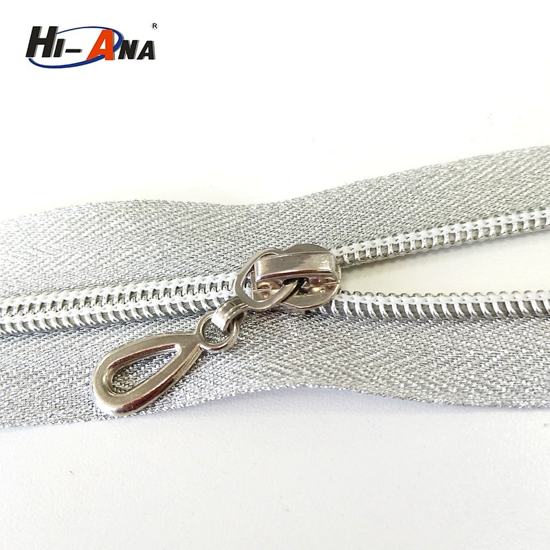 OEM Custom made top quality color teeth zipper in rolls