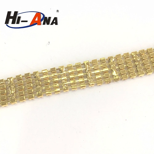 24 hours service online wholesale different style rhinestone by the yard