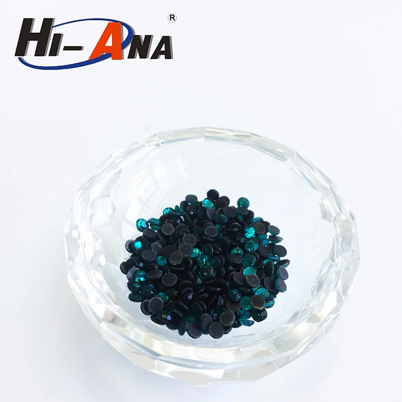 Familiar in OEM and ODM Wholesale china cheap rhinestone to decorate clothing
