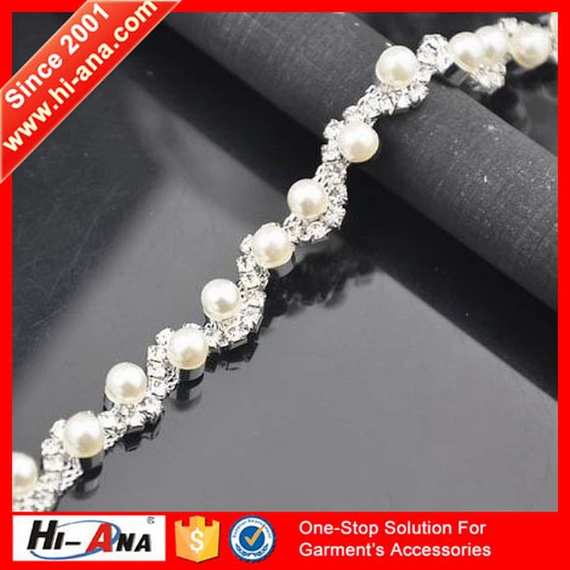 Accept custom top quality customization Finest Quality rhinestones by the yard