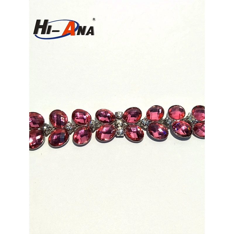 hi-ana rhinestone1 Top quality control Fancy crystal rhinestone chain trimming