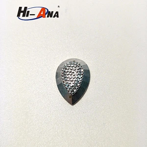 Over 800 partner factories Wholesales Genuine rhinestone beads