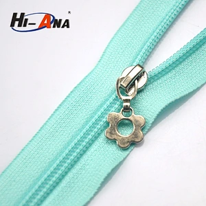 hi-ana zipper1 One stop solution for apparel accessory zipper pull
