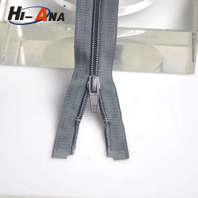 Over 9000 designs Wholesale no minimum colored zipper for sale