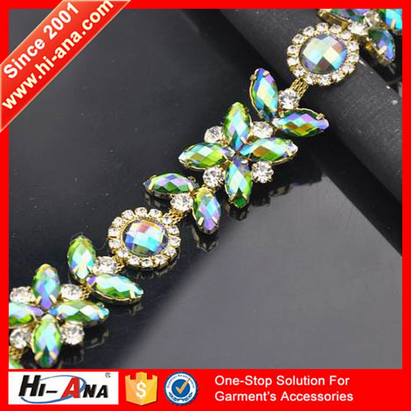 Cheap price china team Ningbo rhinestone trimming