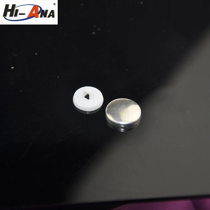 size 26L covered button with alum face and plastic leg China supplier