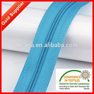 No 3 Nylon Zipper Rolls with 4 Line