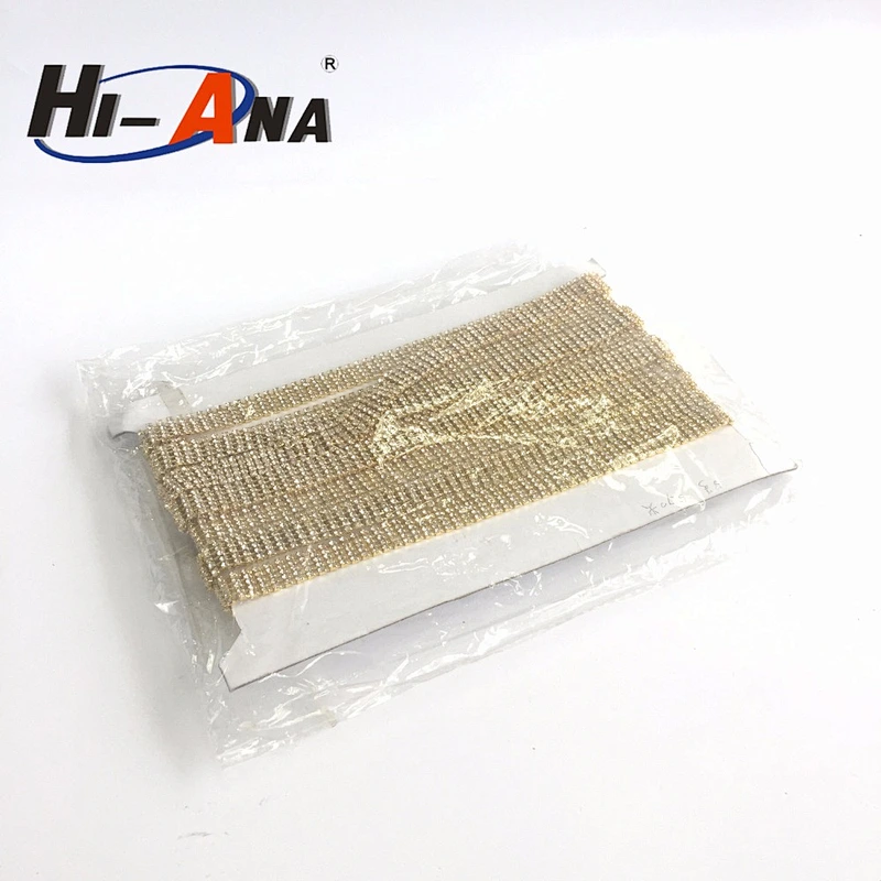 24 hours service online wholesale different style rhinestone by the yard
