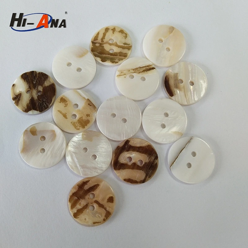 size:20L.qingkou shell button China supplier