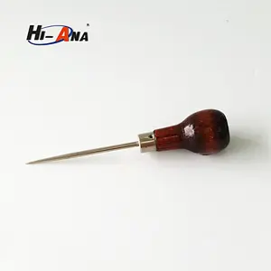 style4 Tailoring Thumb Needles with wooden hand China supplier