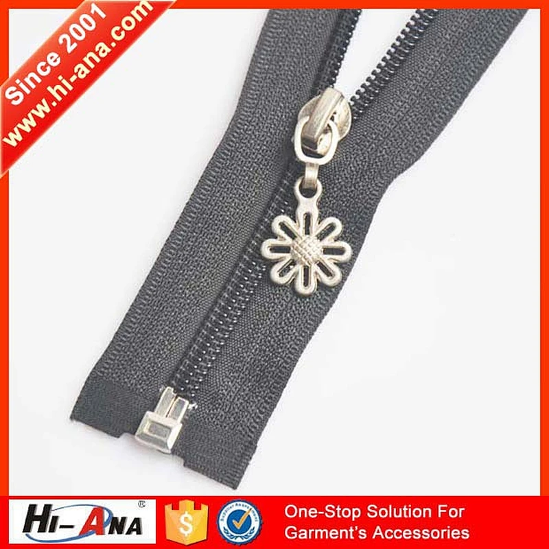 Fully stocked Custom oversized zipper