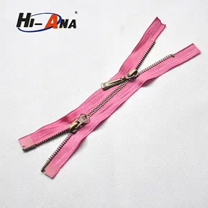 Over 15 Years experience Different size golden metal zipper