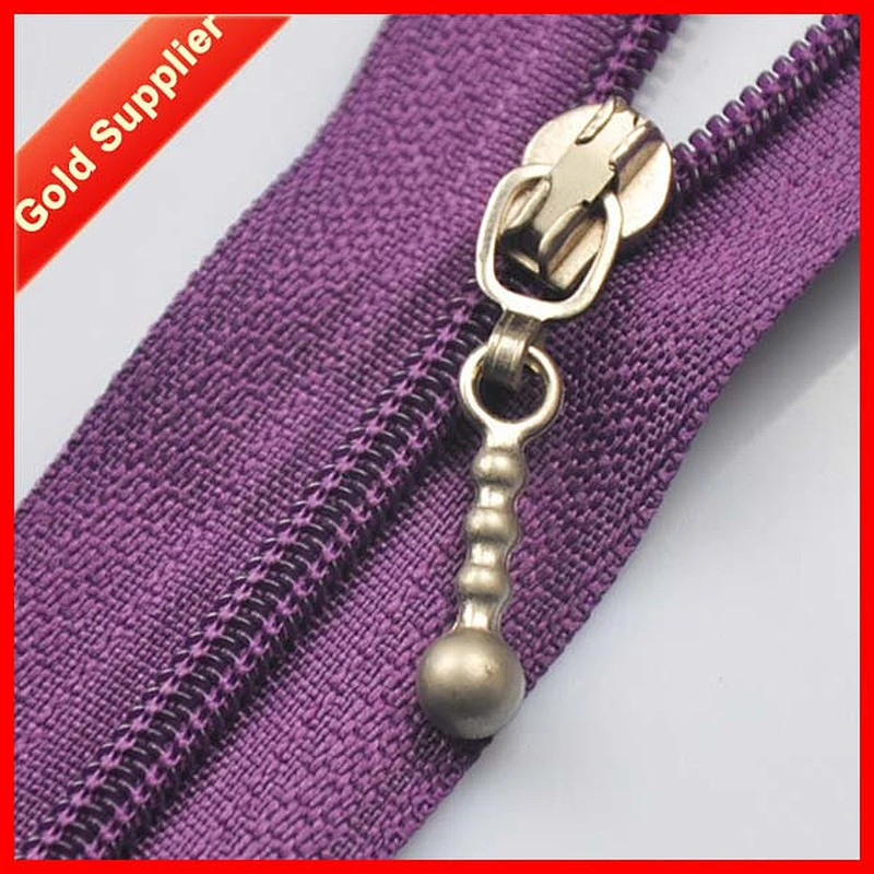 hi-ana zipper1 Global brands 10 year Beautiful zipper slides